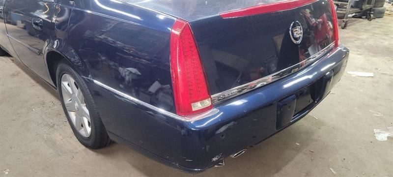 06 Cadillac DTS Console Front Floor
