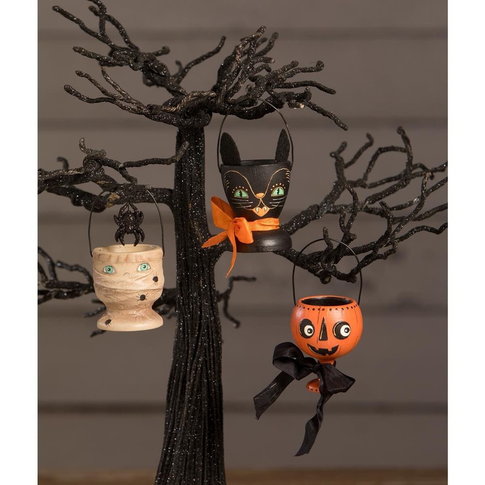 Black Cat Egg Cup