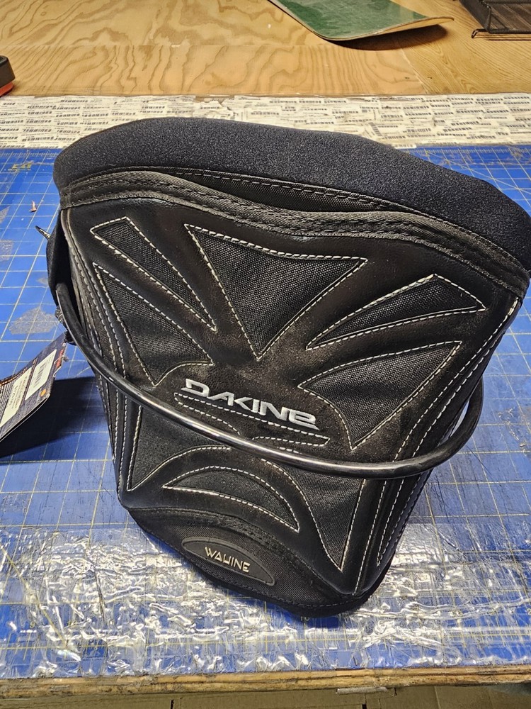 2018 Dakine Wahine Black Large