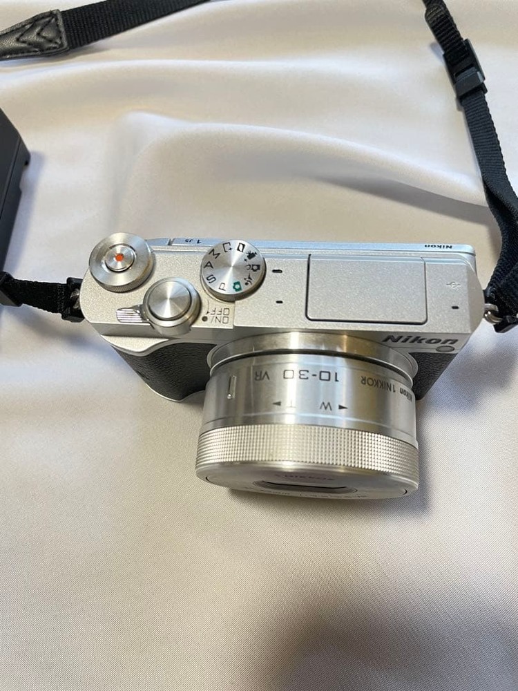 Nikon 1 j5 345744
