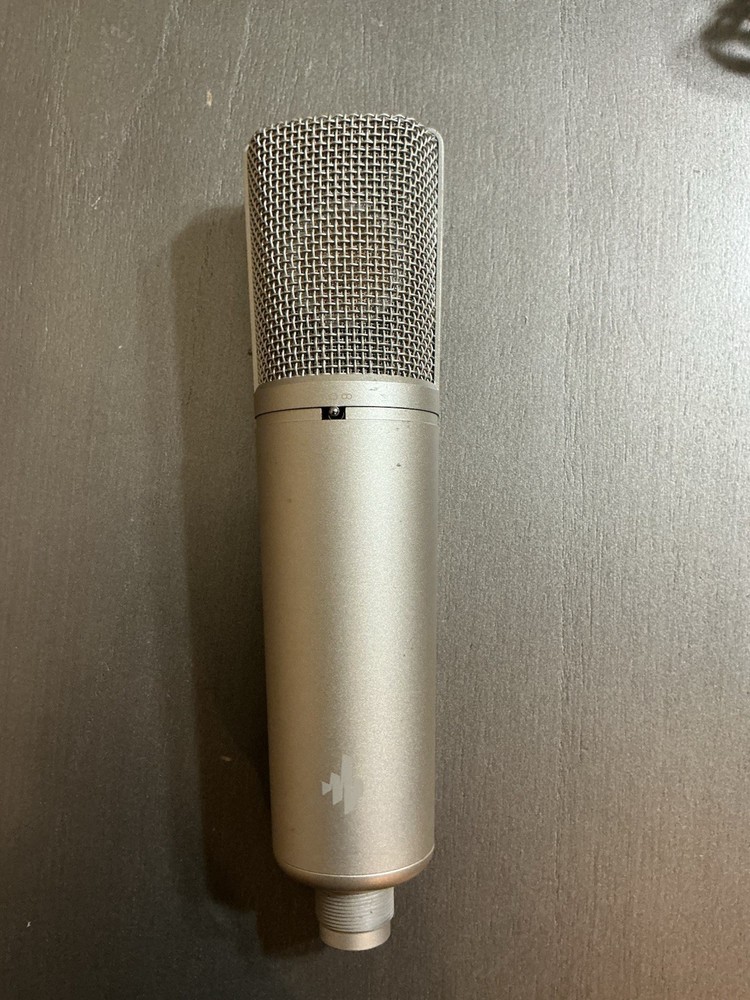 DONNER DC 87 Large Diaphragm Condenser Microphone READ