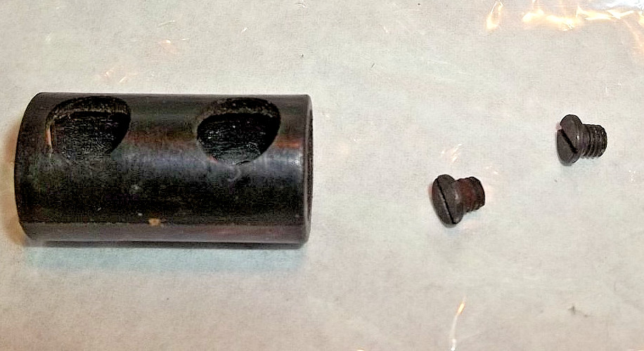Knight Bighorn Inline Muzzleloader .50 Cal Rifle Plastic Ramrod Thimble + Screws
