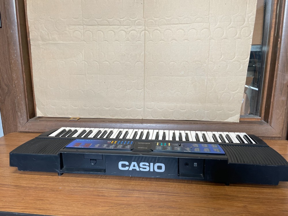 Casio CTK-483 Electronic Keyboard 61 keys works *