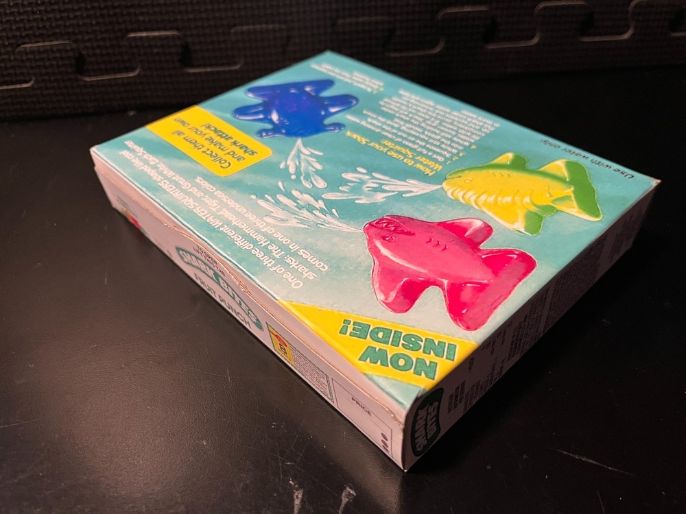 1990 Shark Bites Fruit Snacks (red squirter) - Replacement novelty display box