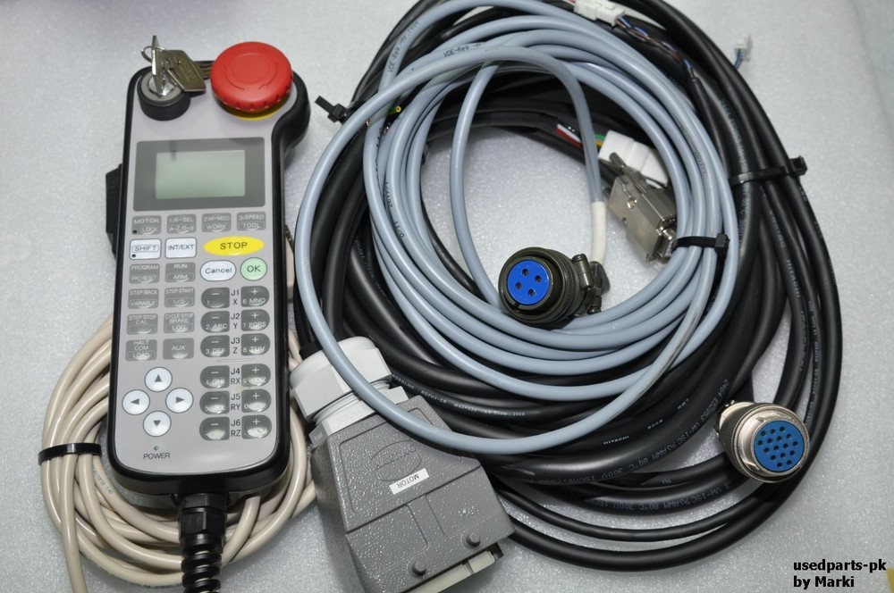 DENSO CONTROLLER RC7M-WLBA & MP7ME3P4 PENDANT & FULL CABLES & SERVO MOTOR