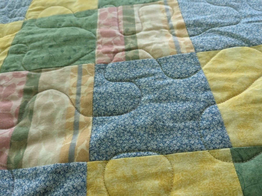 Spring Quilt Handmade 104" X 72" Patchwork With Sham Thin Lightweight Stunning