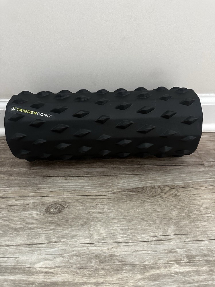 Triggerpoint Carbon Deep Tissue Foam Roller Extra Firm Compression Massage 13X5