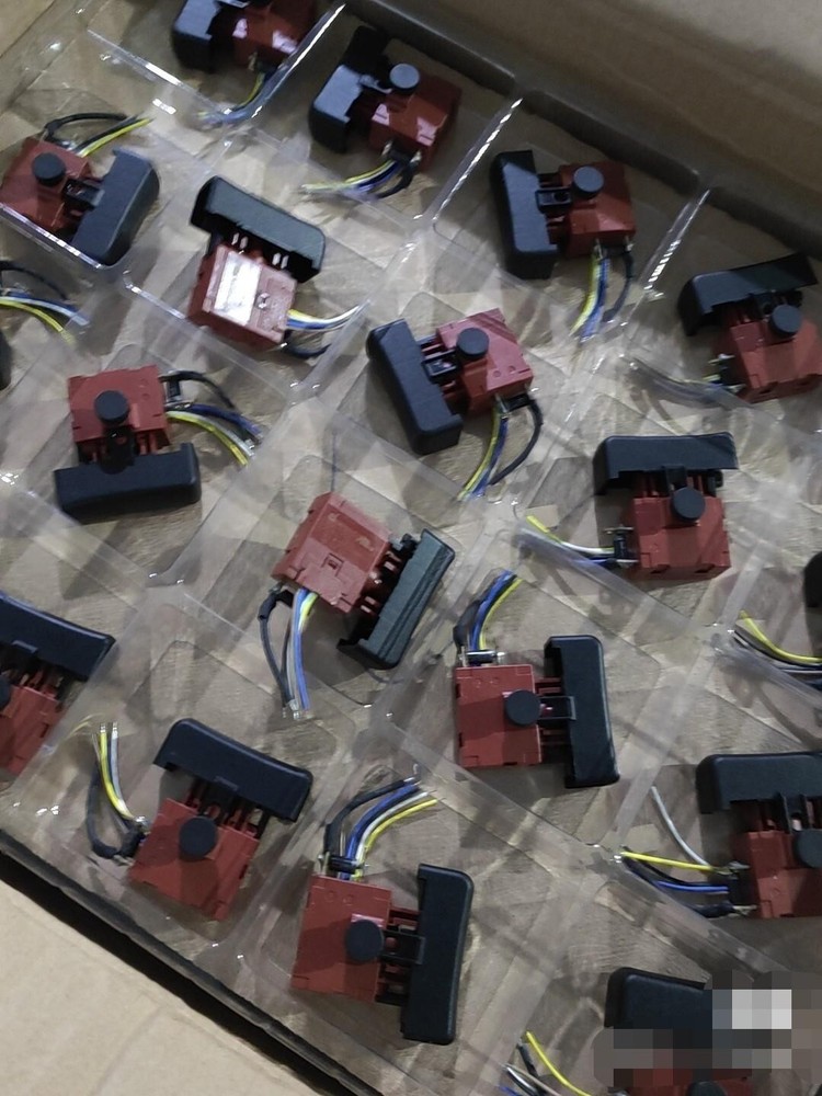 1pc Trigger Switch BGH-1120A 20.1A 42V