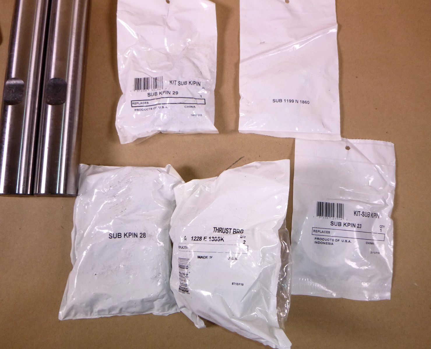 R201315 Genuine OEM Rockwell Meritor King Pin Kit KIT1315, FAK4570