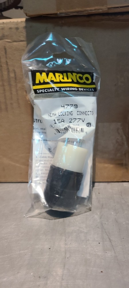 Marinco Female Locking Plug 4779