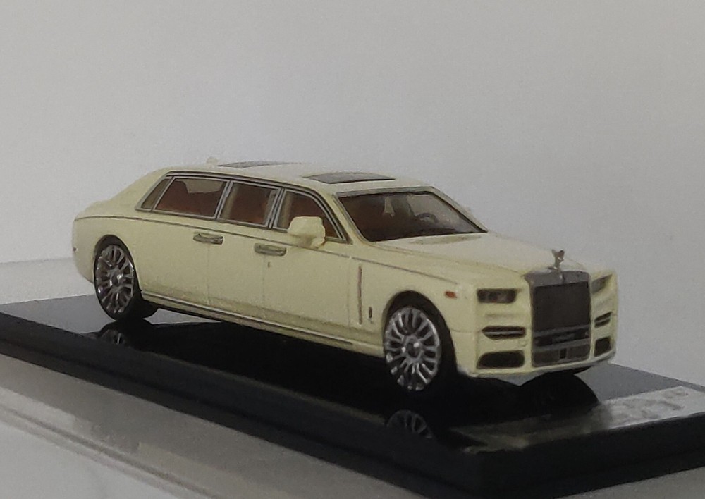 MANSORY PHANTOM 1/64 Rolls-Royce Mansory Phantom Car White