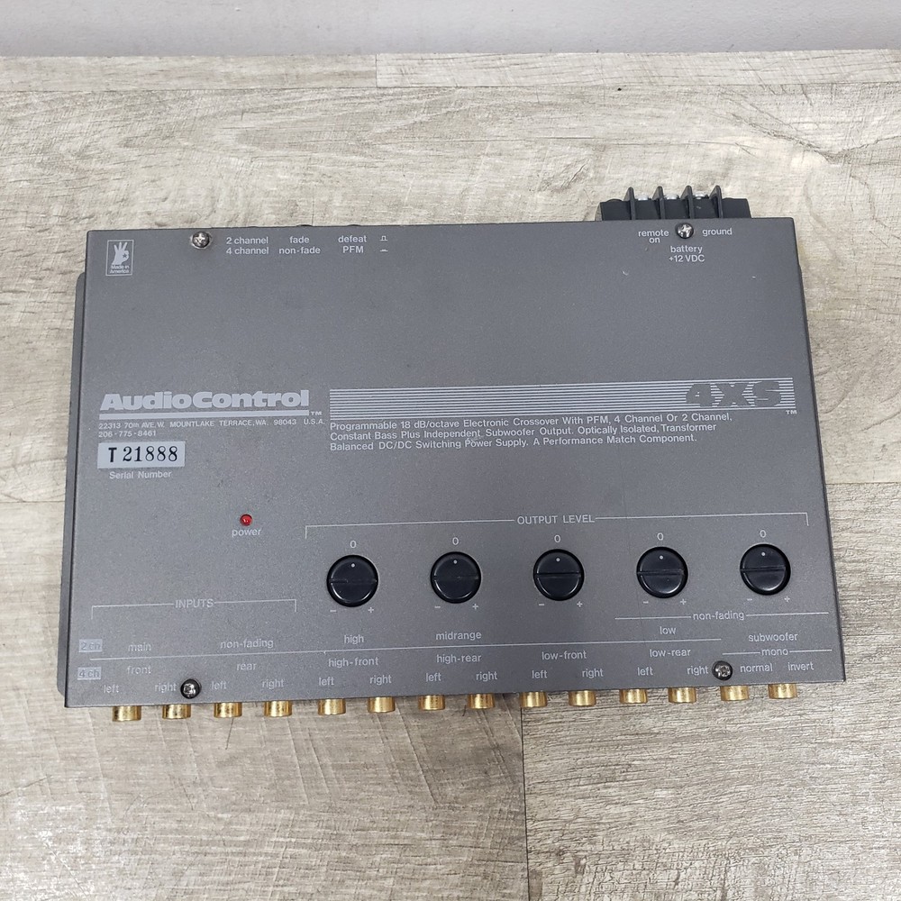 *SEE VIDEO* -Powers Up- AudioControl 4XS Programmable Electronic Crossover