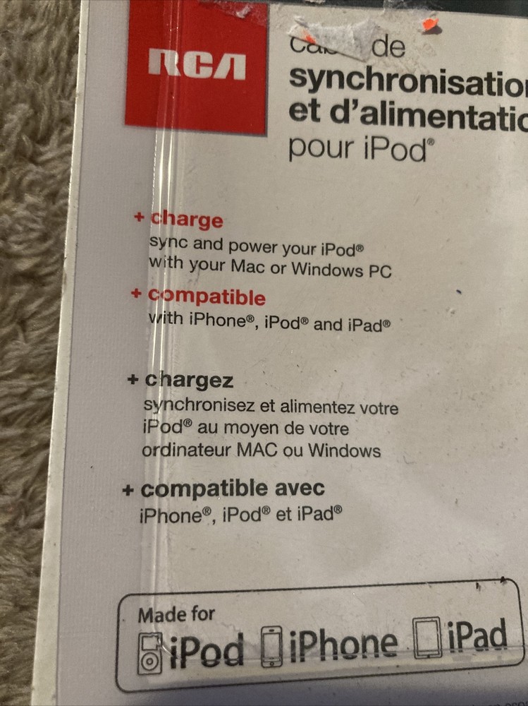 RCA AH740R iPhone, iPod, iPad power & sync cable for iPod 3 ft