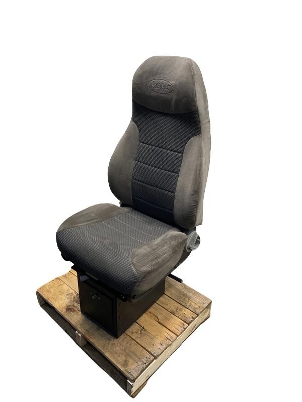 2011 Peterbilt 386 Seat (616-12363)
