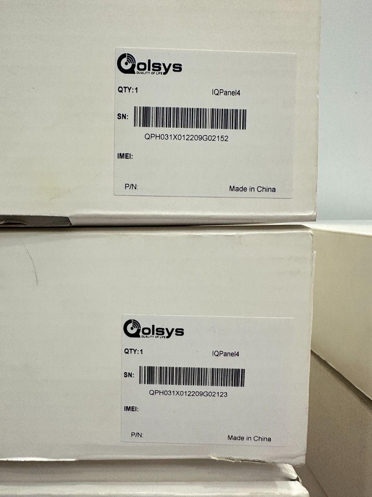 Qolsys IQ Panel 4 Wireless Smart Home Security Panel ( Battery Needs Replaced )