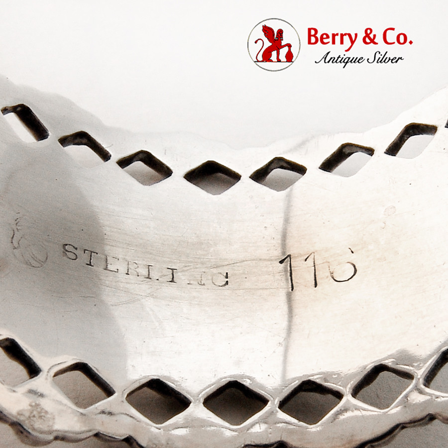 Napkin Ring Open Work Borders Sterling Silver Towle 1900