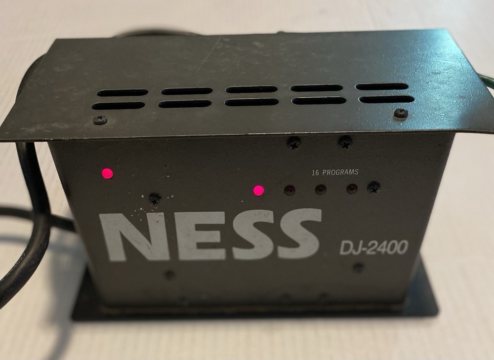 Ness DJ-2400 Lighting Controller 16 Programs