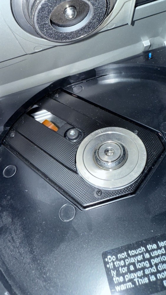 Vintage Technics Portable CD Player SL-XP7 w Case SH-CDB7 UNTESTED READ NO CORD