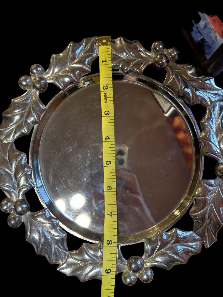 Vintage International Silver Company Holly & Berries Trivet 9” Silverplate