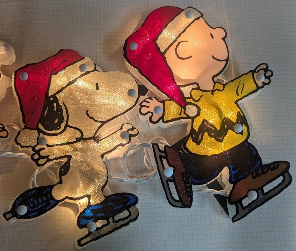 Peanuts Lighted Pathway Markers, 4 - 8" Characters, Stakes Included, Open Box