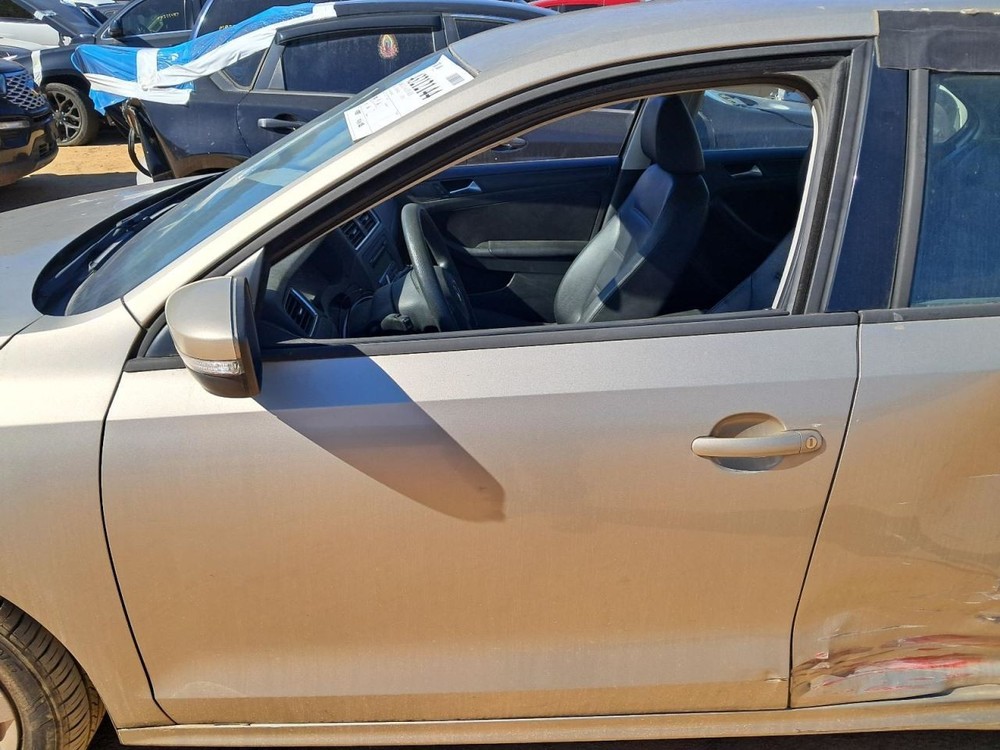 JETTA 2014 Glove Box 4840447