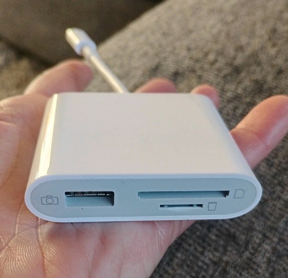 SD card reader for iPhone, memory card reader with USB camera adapter plug...