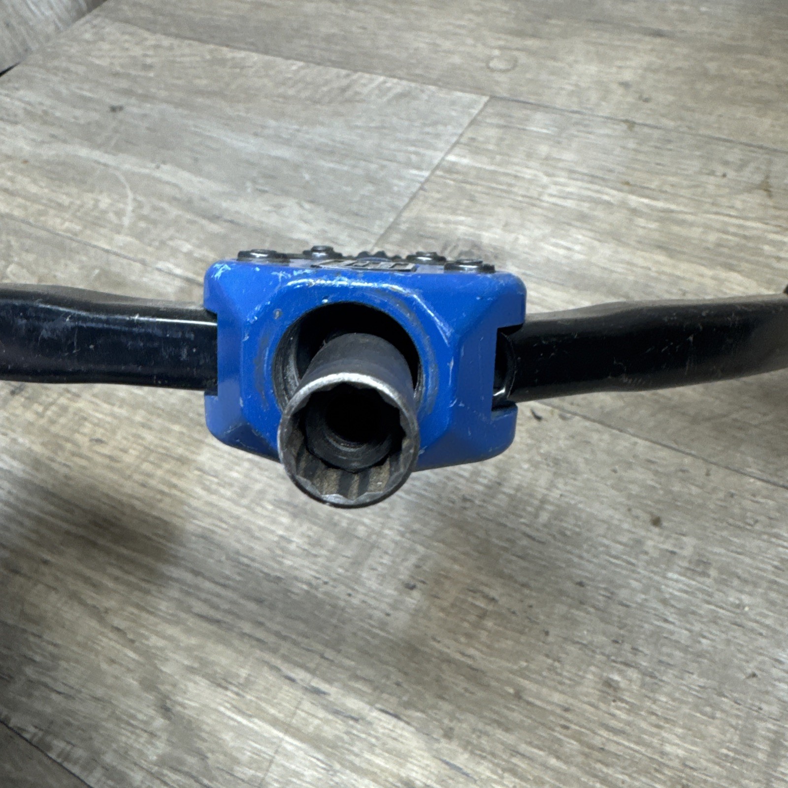 CORNWELL TOOLS Nut / Thread Setting Hand Riveter Tool AS1442CW (for Parts)