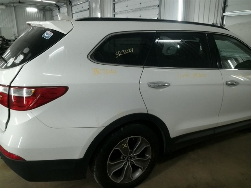 SANTA FE 2016 Fuse Box Cabin 104900974