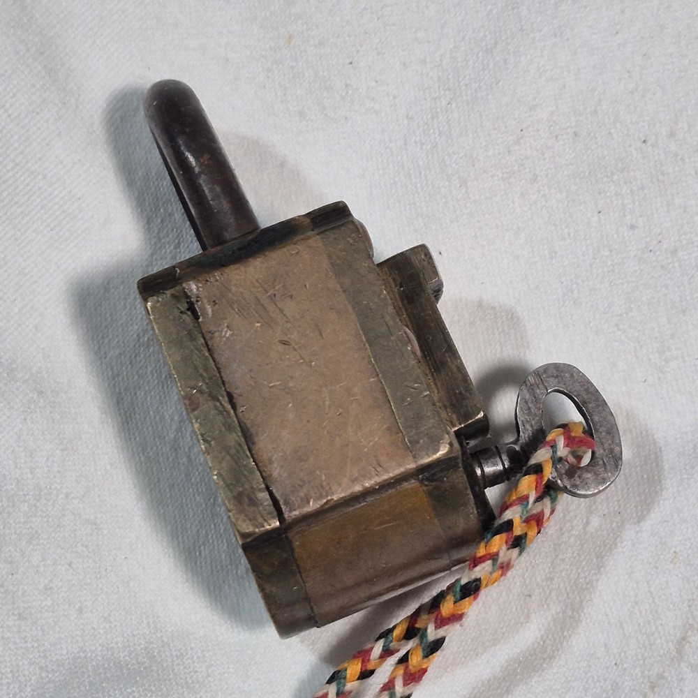 BRASS PADLOCK By TRUSTY LOCK 8 LEVERS