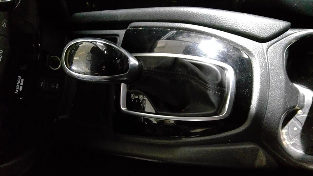 ROGUE     2017 Transmission Shift 995095