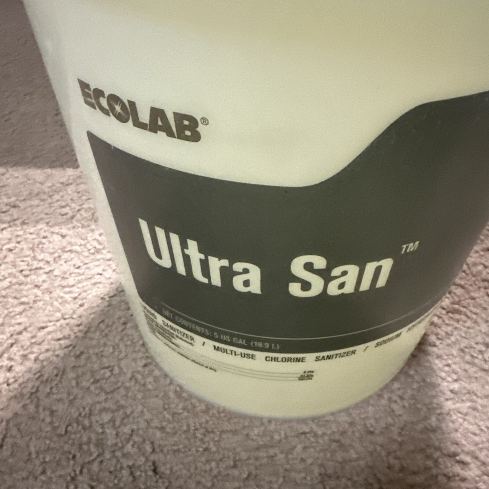 Ecolab Ultra San 5 gallon