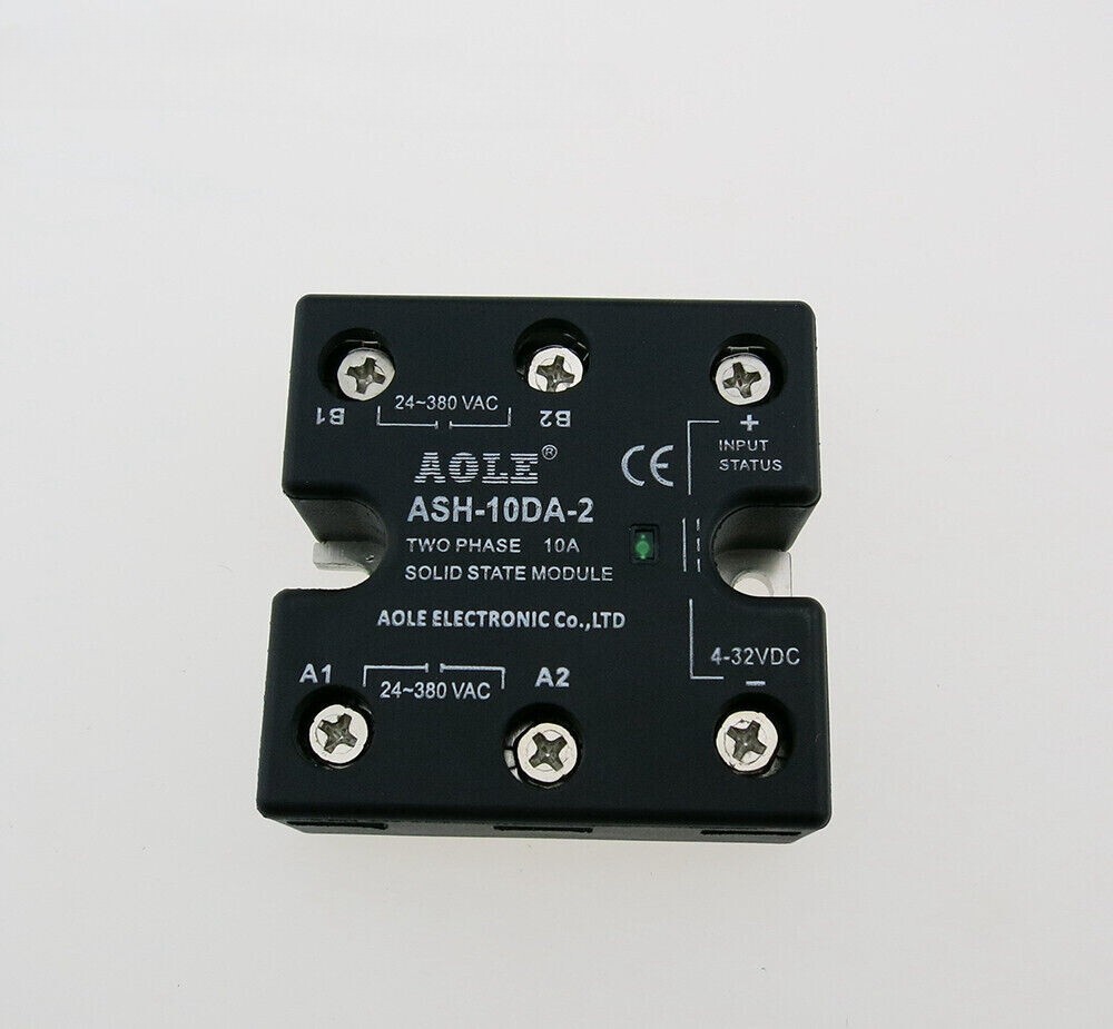 1pcs ASH-10DA-2 10A two-phase solid-state relay 4-32VDC controls 24-380VAC.