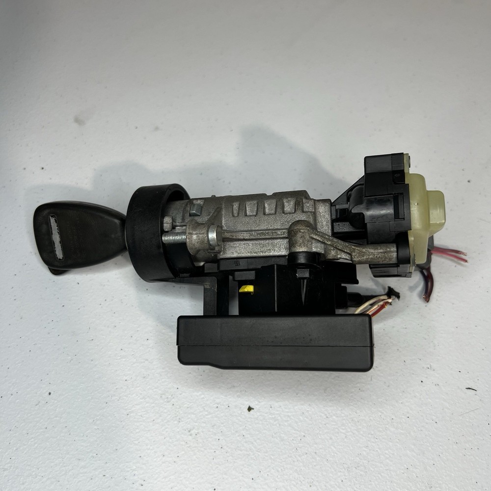 05-08 Chrysler 300 Entry Ignition Switch Receiver Module Node W/ Key 56038665AS