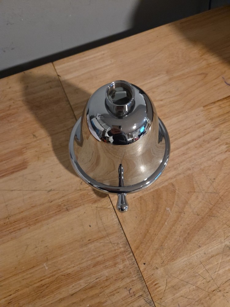 Delta Shower Head 1.75 GPM 3-Setting Chrome New No Box