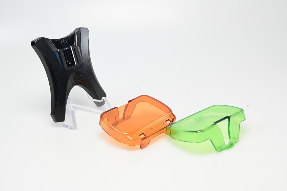 Nikon AS-22 Flash Stand w/ Color Filter Set & Diffuser #G860