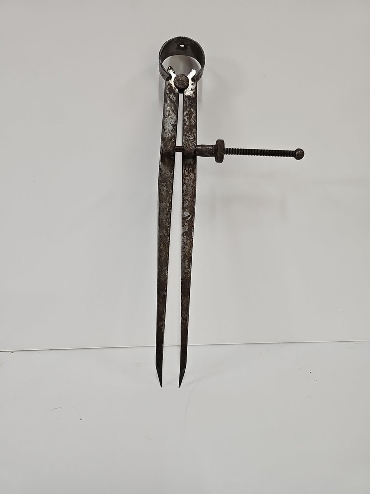 9" Straight Callipers Spring Inside Flat Legs