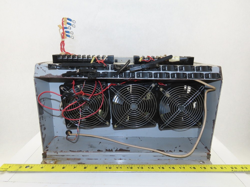 Mitsubishi MELDAS-YM2 PLC Chassis Control Frame Unit
