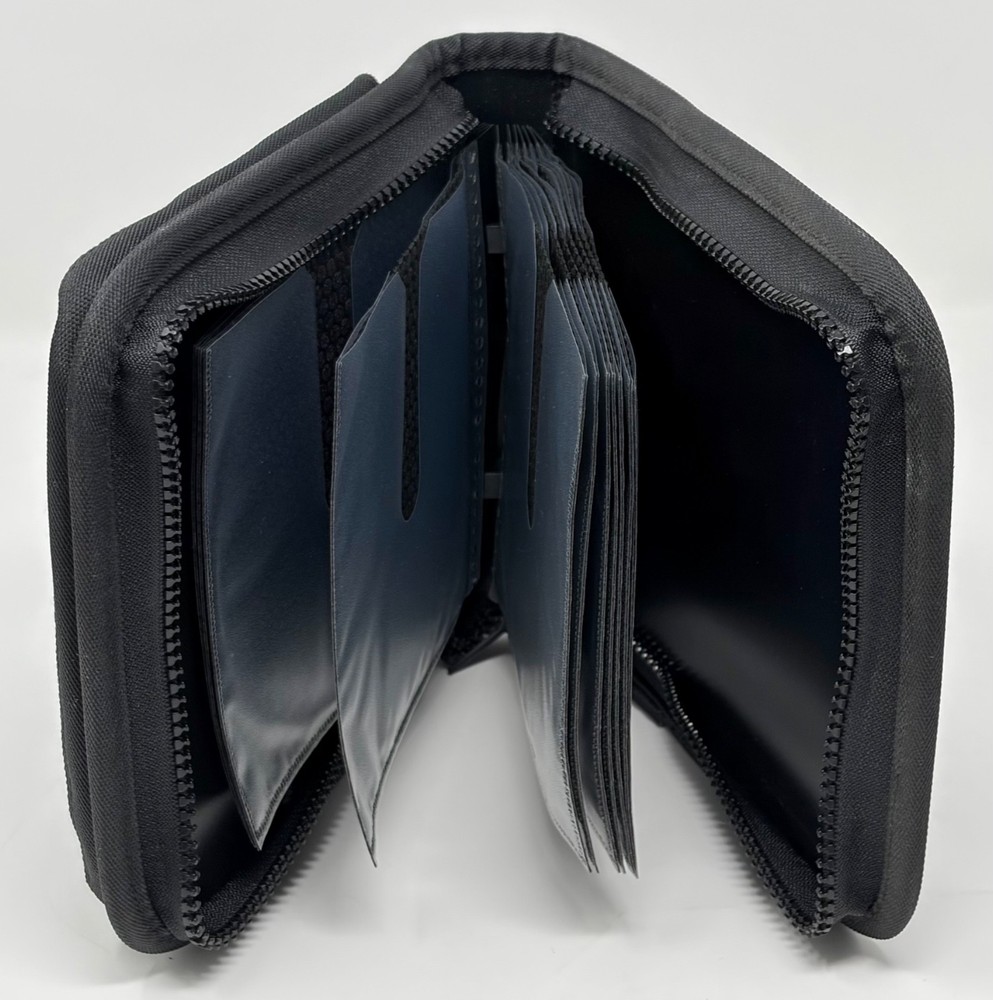 Microsoft MSDN CD DVD Carrying Case Wallet Black Blue Developer Tech Collectible