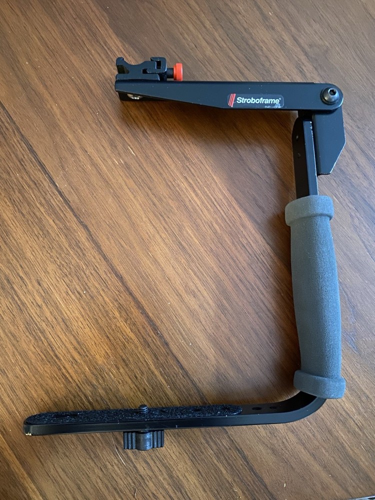 QuickFlip Stroboframe 35MM Flash Bracket – Tiffen 310-635