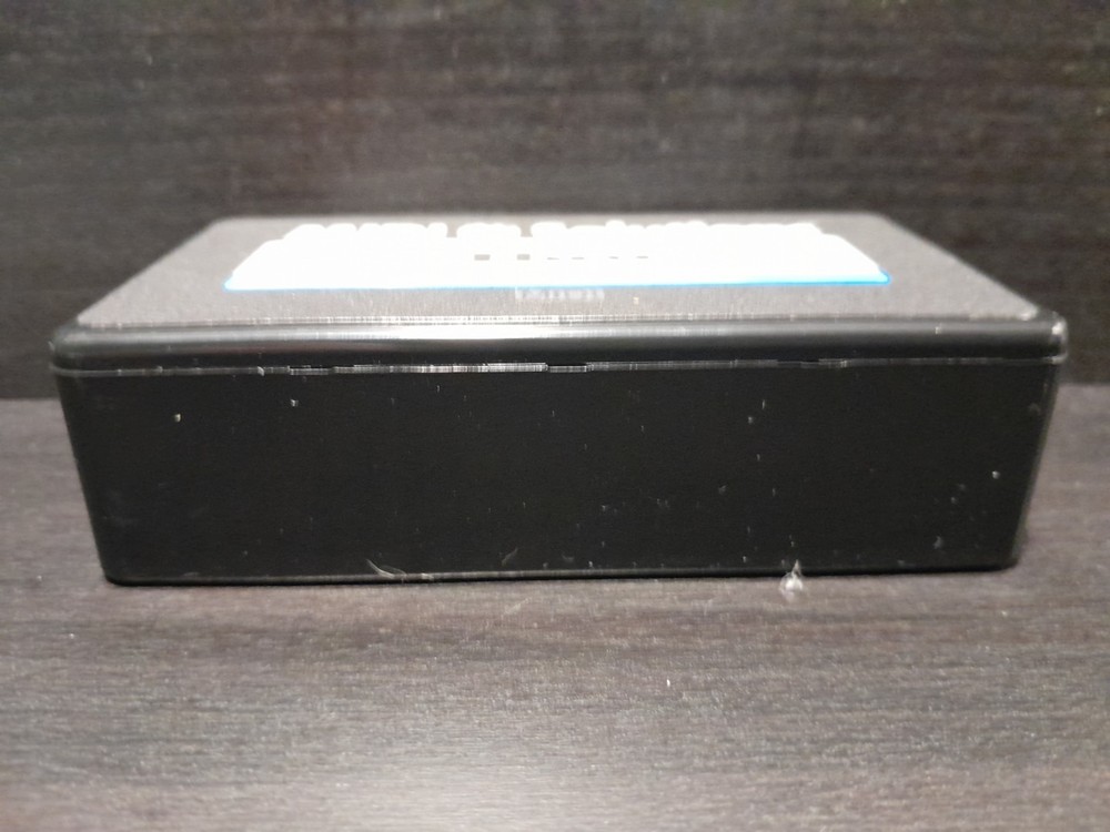 MIDI Solutions MultiVoltages THRU 1-in /2-out MIDI Through Box + BUNDLE *READ"