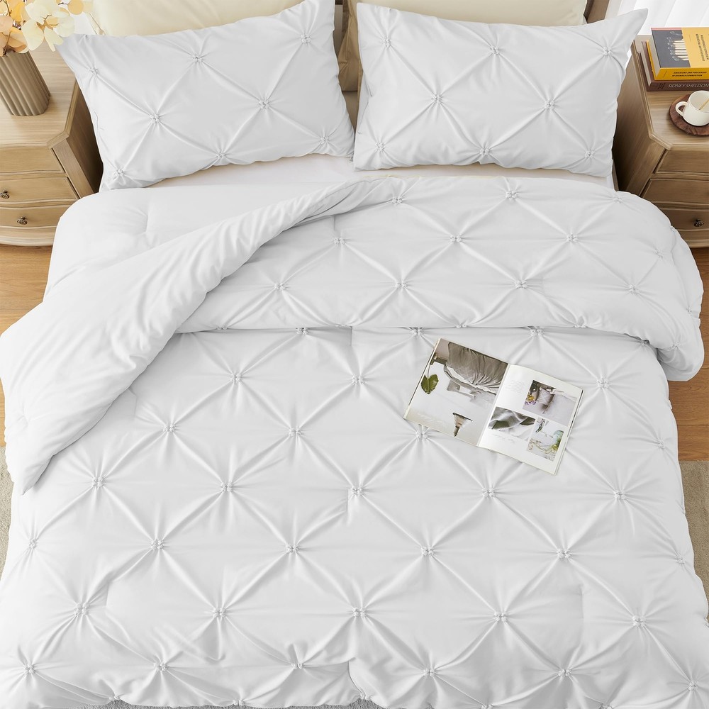 Queen Comforter Set White - Soft Fluffy Pintuck Down Alternative Bedding Set ...