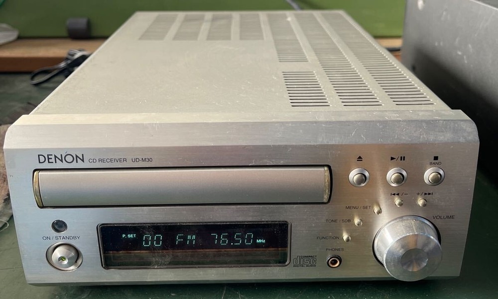 JUNK DENON DMD-M50 MINI DISC Recorder MD Deck Player