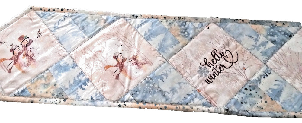Tablerunner - Handmade Quilted - Winter