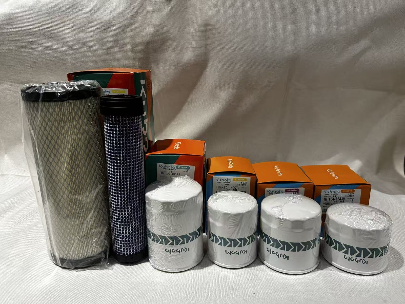 New and complete filter service kit for KUBOTA L3301 HST & L3901 HST