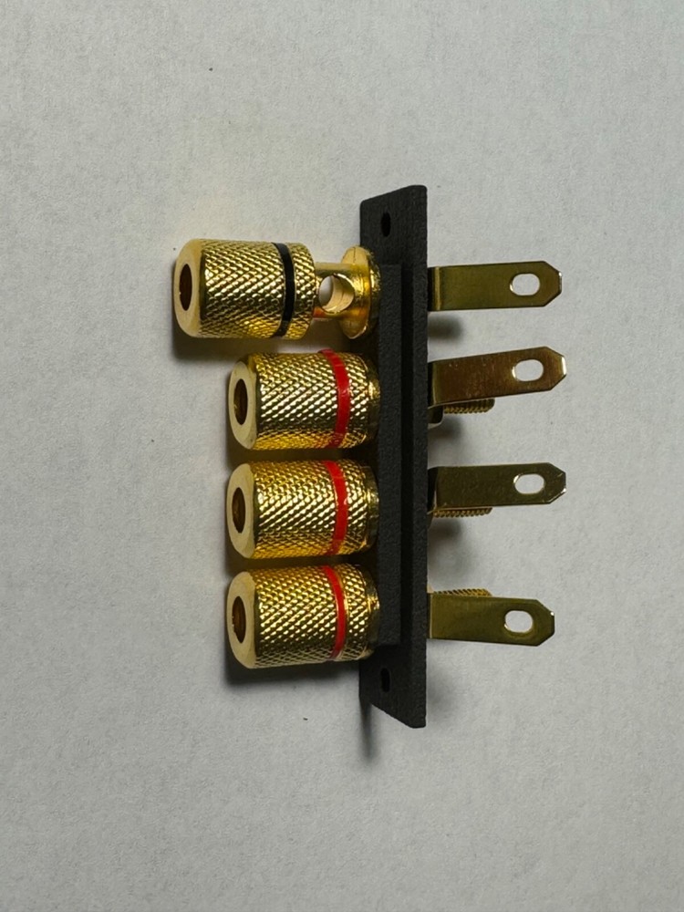 Speaker terminals, binding posts for Fisher receiver