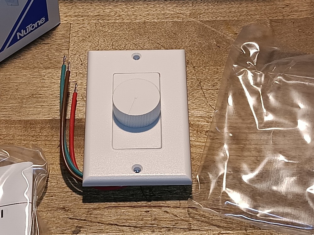 NuTone® IC901WH Volume Control for 25-Ohm Speakers