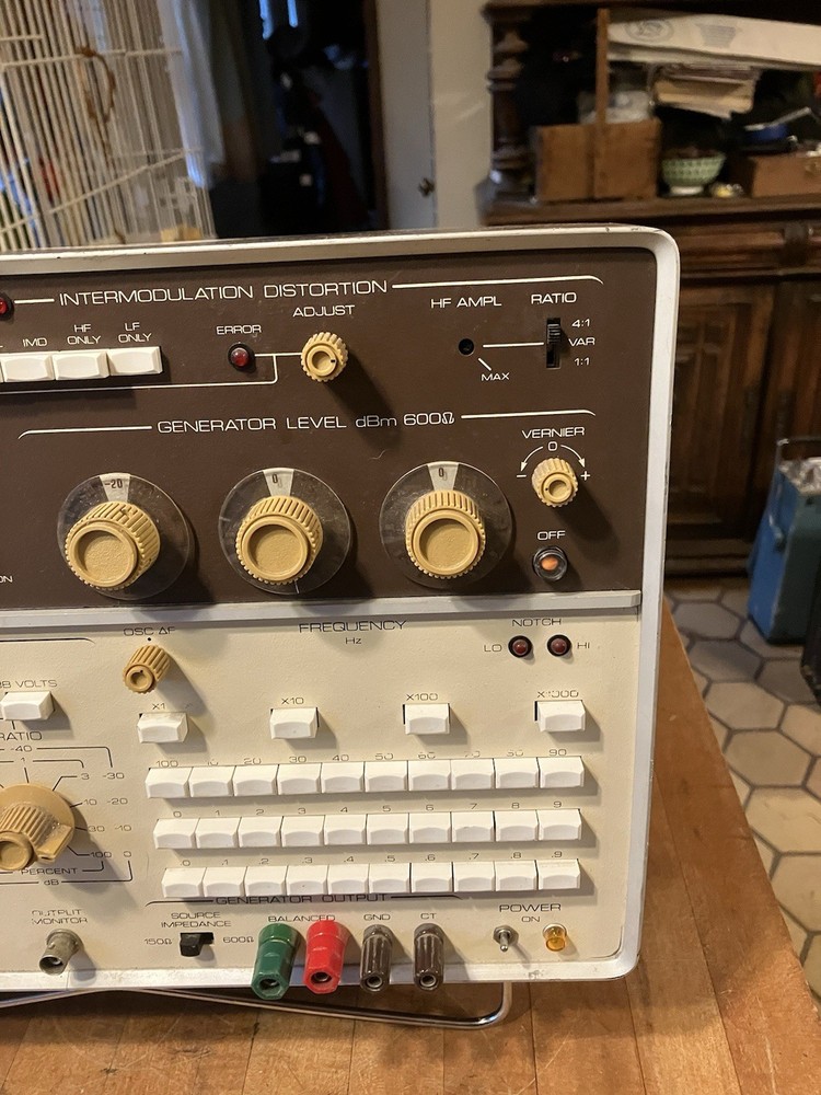 Sound Technology Model 1710A Distortion Measurement System Analyzer Options 3/4