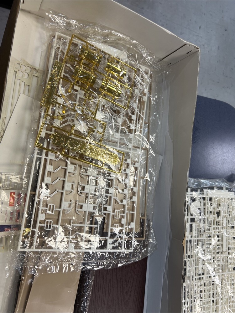RMS LUSTANIA MODEL SHIP