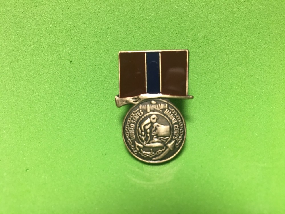 USMC GOOD CONDUCT MEDAL HAT/LAPEL PIN