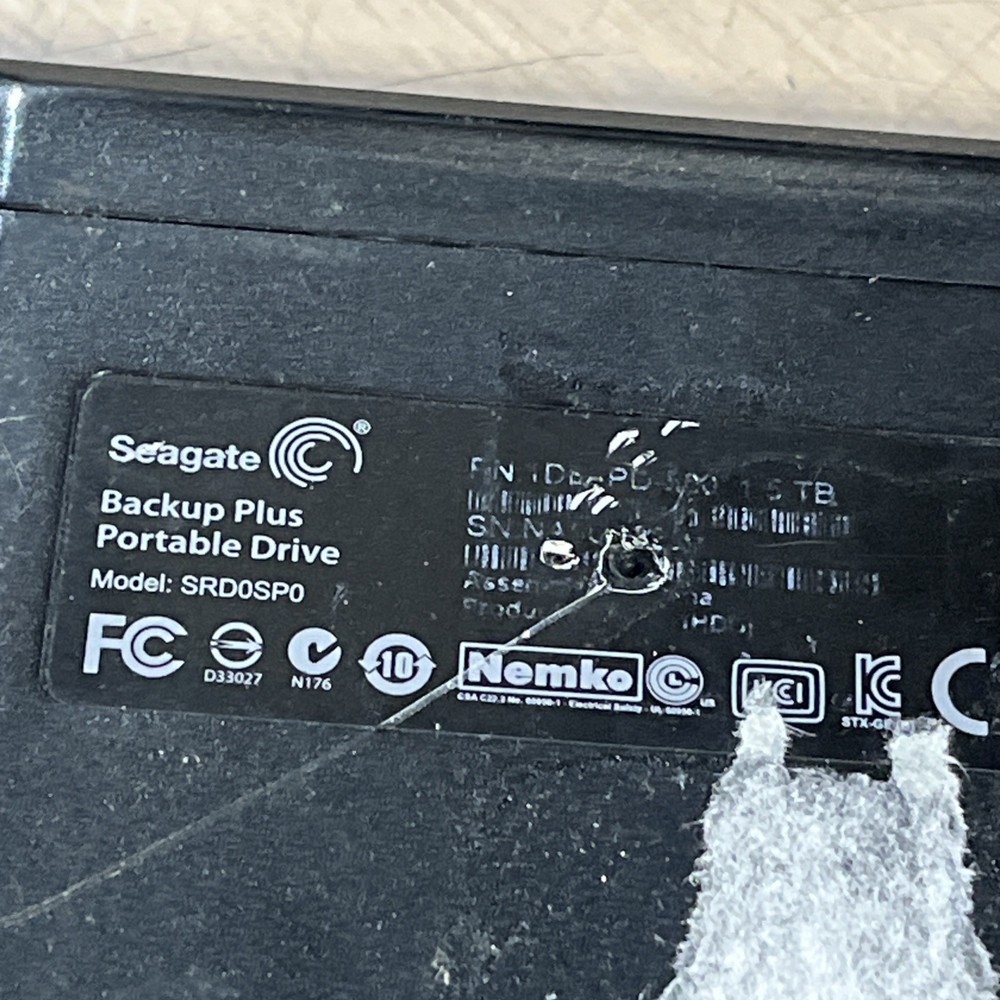 SEAGATE BACKUP PLUS PORTABLE EXTERNAL HARD DRIVE MODEL SRD0SP0 1.5TB